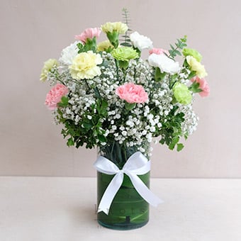 Midday Bloom (18 Mixed Colored Carnations Arrangement)
