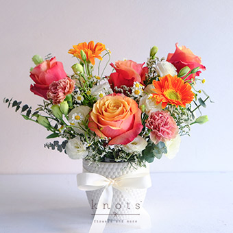 Fiery Glow (Two-Toned Red and Gerbera Arrangement)