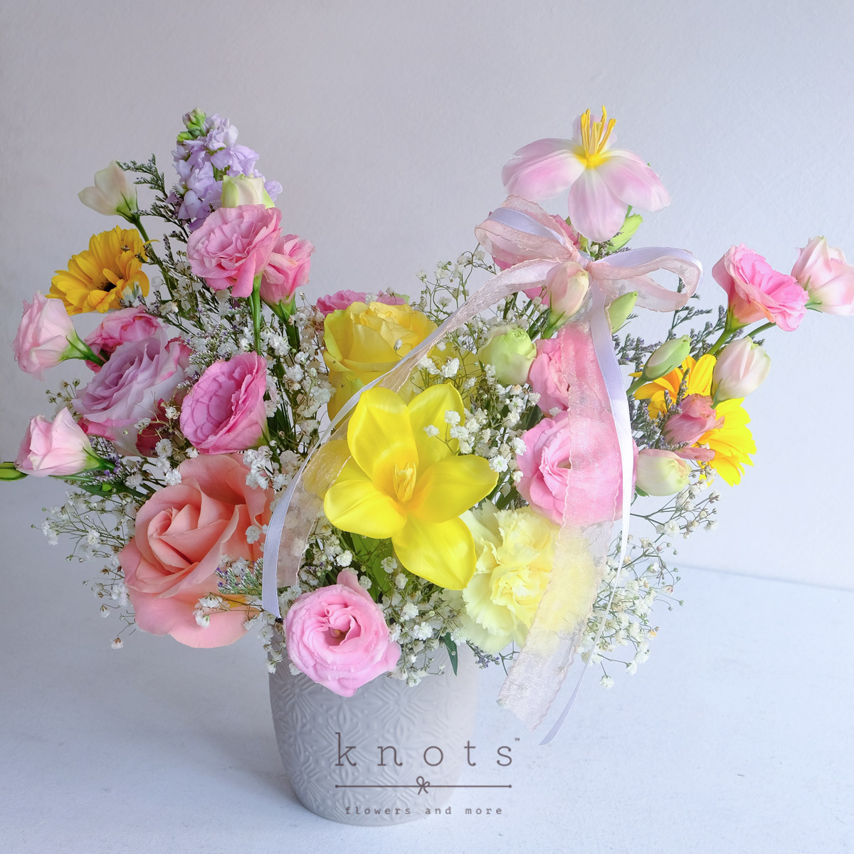 AR2537-Springdale-Pink-Ecuadorian-Rose-Tulip-ArrangementA_1200