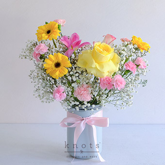 Lovely Times (Mixed Flowers Arrangement)