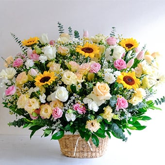 Honey Pot (Sunflowers, and Roses Arrangement)