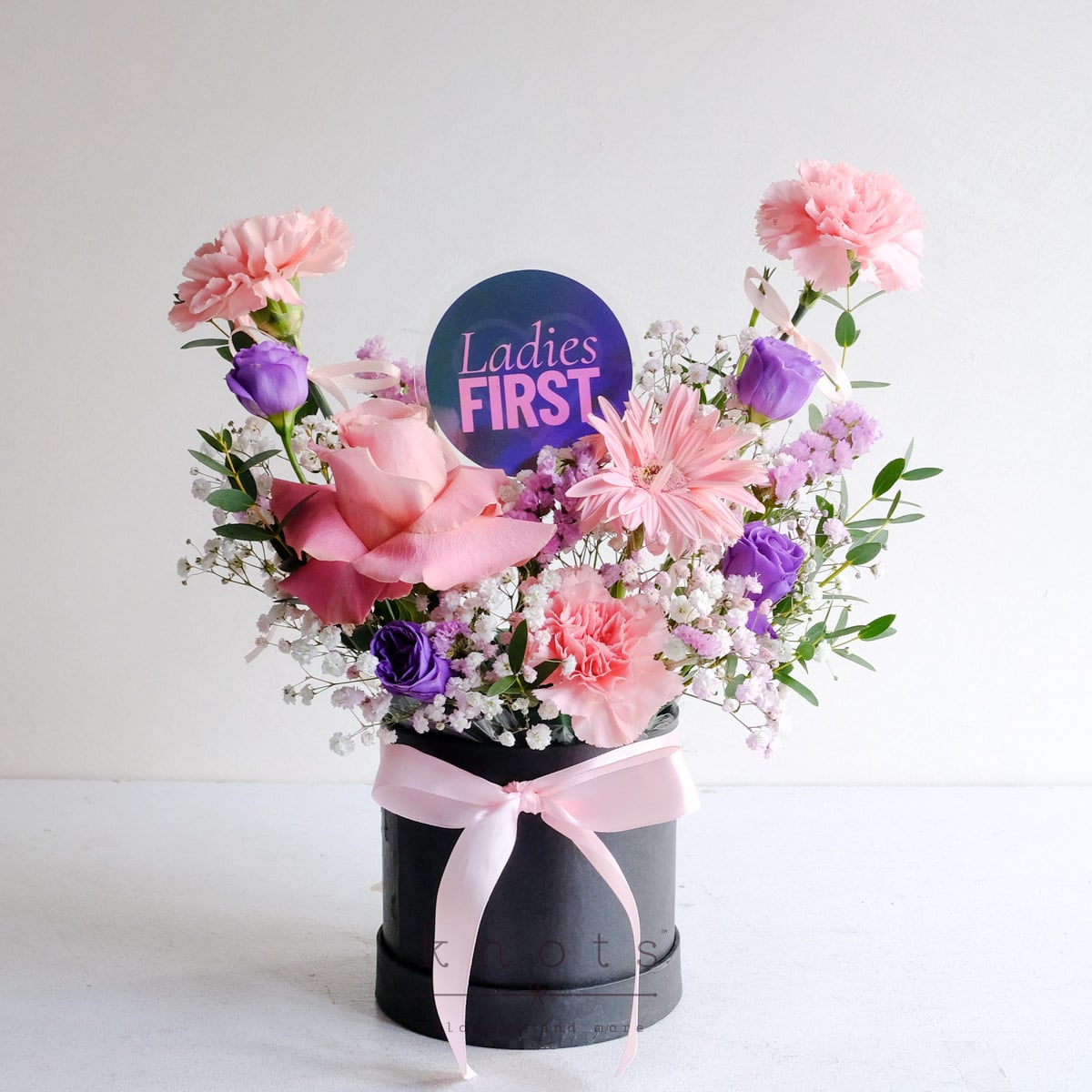 Lady Luxe (Pink Ecuadorian Rose and Gerbera Arrangement)