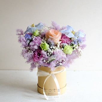 Ombre Dusk (Rose and Tulips Arrangement)