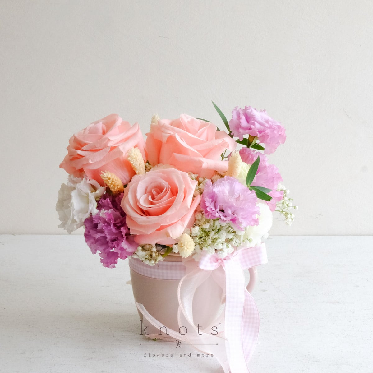 Rosy Morning (Pink Ecuadorian Rose Mug Arrangement)