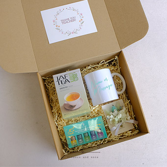 Passionate Individual (Teacher's Day Gift Box)
