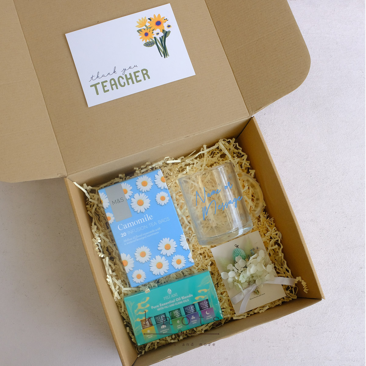 Luminary Figure (Teacher's Day Gift Box)
