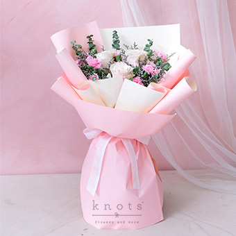 Sweet Cupid (3 Pink Ecuadorian Roses and Carnations Bouquet)