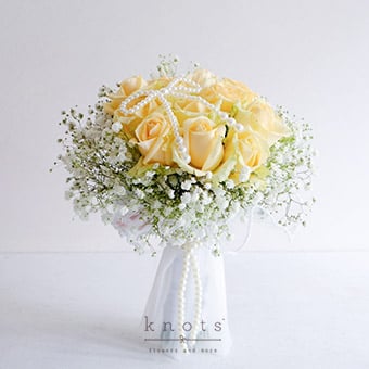 Sunkissed Promises (Peach Roses Bridal Bouquet)