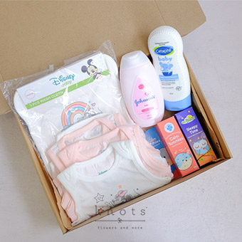 Infant Magic (Newborn Gift Box)