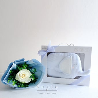 Little Moon (Flowers and Newborn Gift)