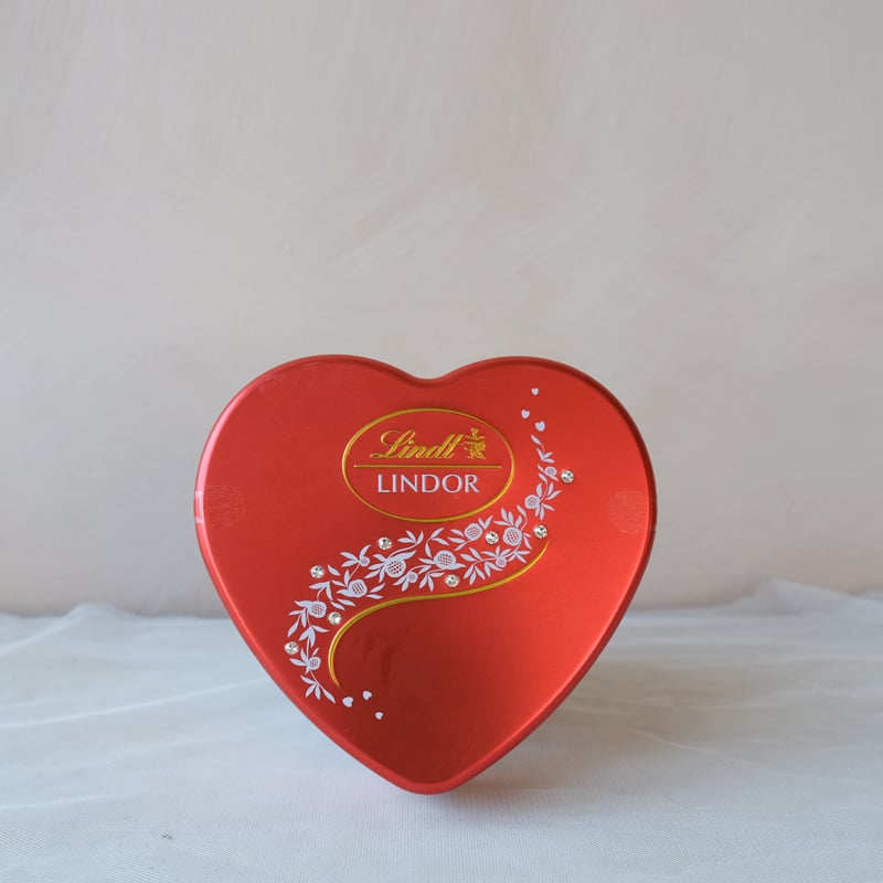 Lindt Lindor Heart 96gm