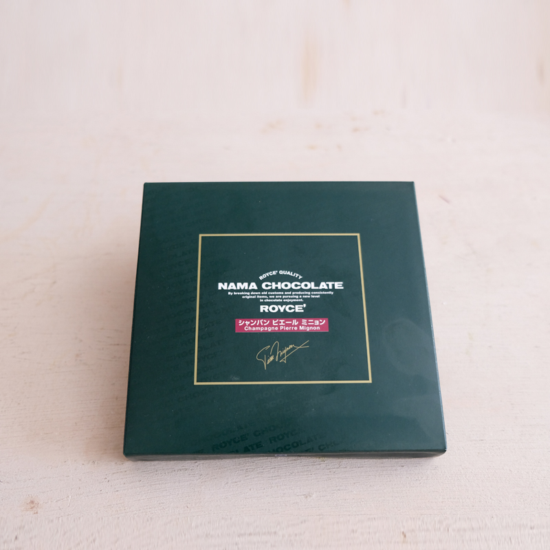 Royce Nama Champagne Chocolate