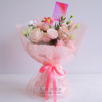 Dream Catcher (Ecuadorian Roses and Tulips Affirmation Bouquet)