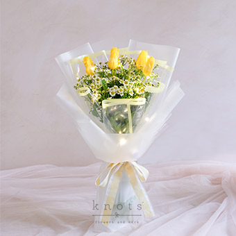 Everglow (Yellow Tulips w/ Fairy Lights)