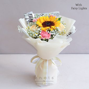 Sunny Sparkles (Sunflower with Fairy Lights)