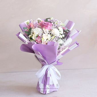 Beam Gleam (Purple Rose Bouquet with Fairy Lights)