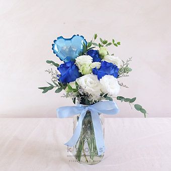 Starlight (Blue Ecuadoran Roses with Balloon)