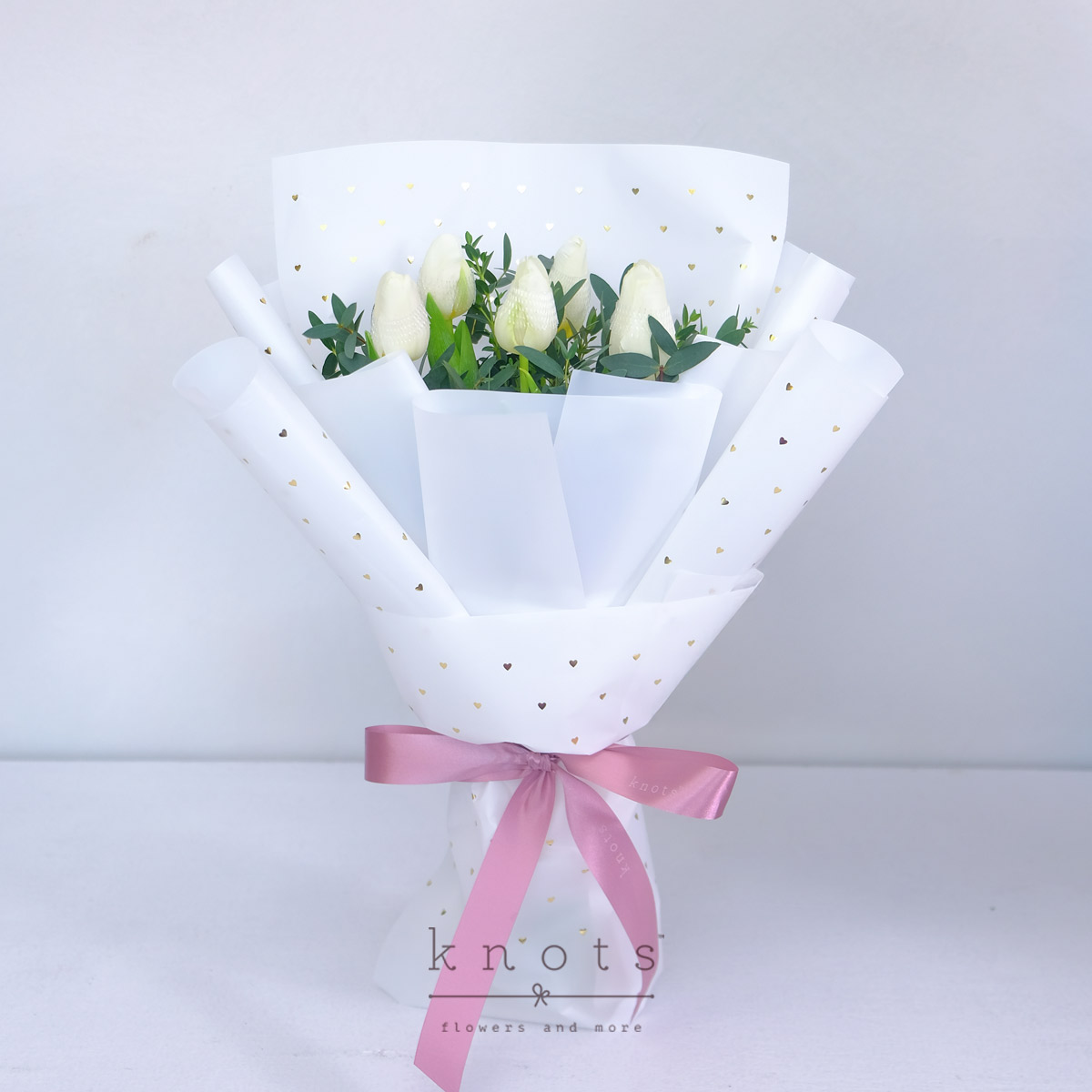 Charming Connections (6 stalks White Tulips Bouquet)