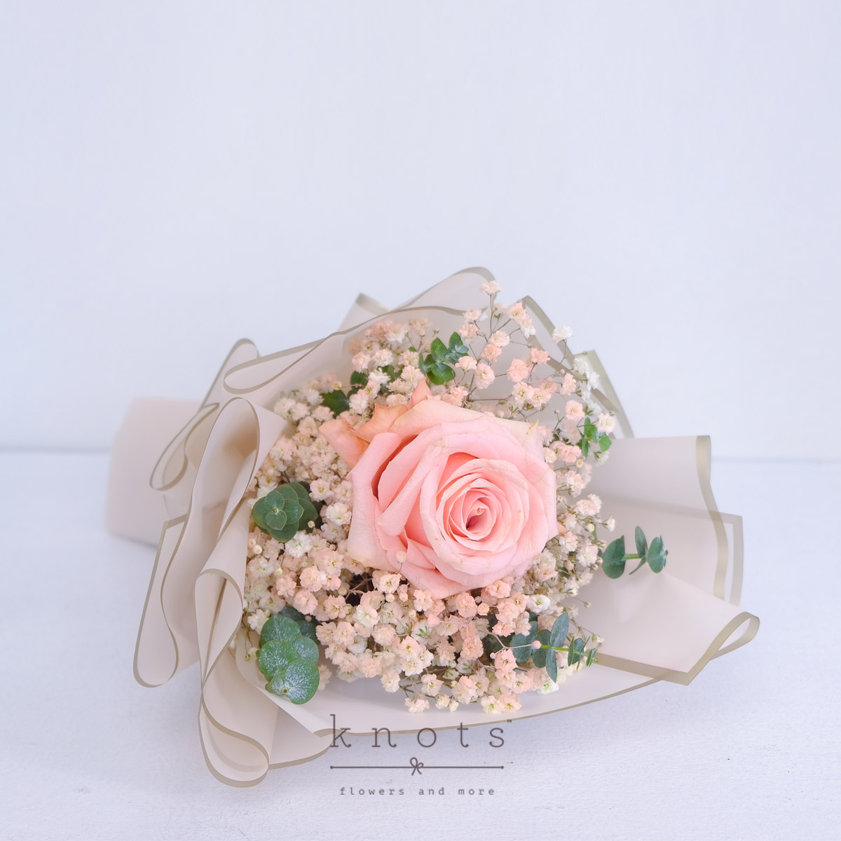 BQ2509-Tender-Affections-Pink-Ecuadorian-Rose-BouquetA_1200