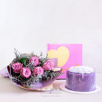  Softhearted Love (Roses bouquet with Cake)