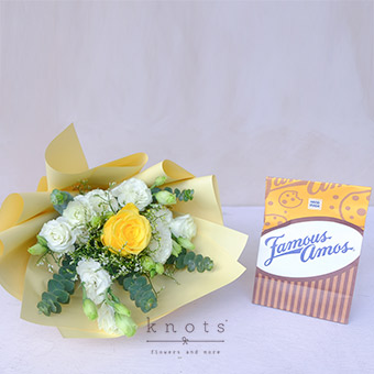 Honeybunch (Yellow Rose Bouquet w/ Cookies)