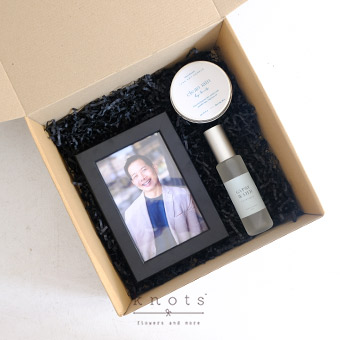 Notes & Moments (Gift Box)