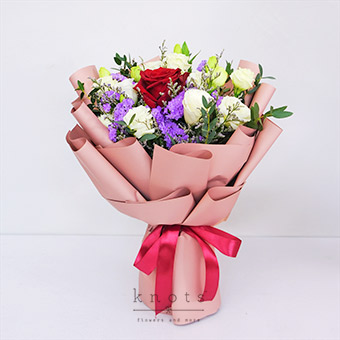 Cherub’s Kiss (Red Ecuadorian Rose Bouquet)