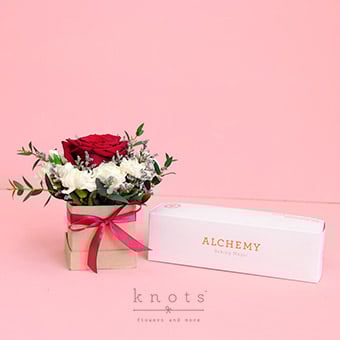 Sugar Burn (Red Rose Arrangement w/ French Macarons)