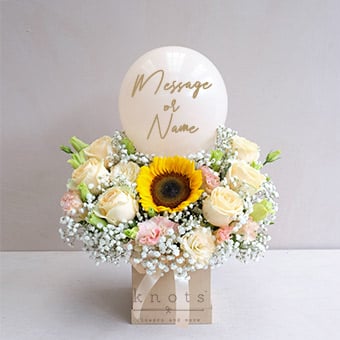 Birthday Pop (Roses & Sunflower with Balloon)