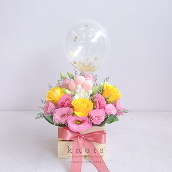 Summer Blooms (Yellow Roses & Balloon Arrangement)