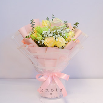 Willow (Pink Ecuadorian Rose Bouquet)
