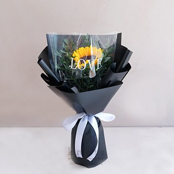 Sunny Heartstrings (Sunflower Bouquet)