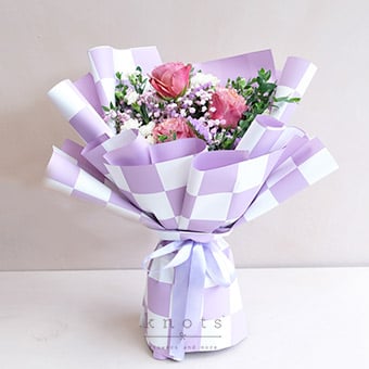 Harlow (Purple Moon Ecuadorian Roses Bouquet)