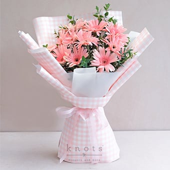 Sweet Confession (10 Pink Gerbera Bouquet)