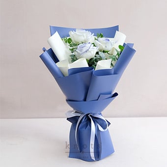 Adira (White Rose - Blue Bouquet)