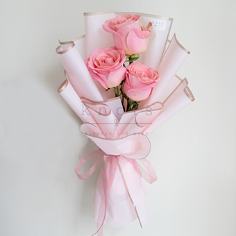 True Romance (Ecuadorian roses bouquet)