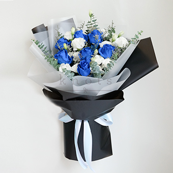 You're Exceptional (Blue Ecuadorian Roses Bouquet)