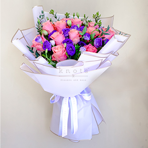 Purple Kisses (Pink Ecuadorian Roses Bouquet)