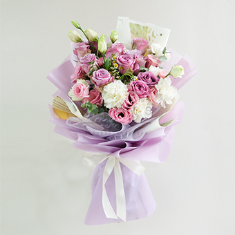 Amelia (Purple Roses Bouquet)