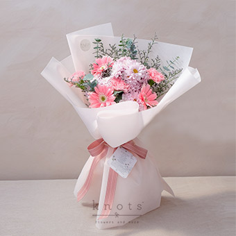 Fabulous Flora (Pink Gerbera Bouquet)