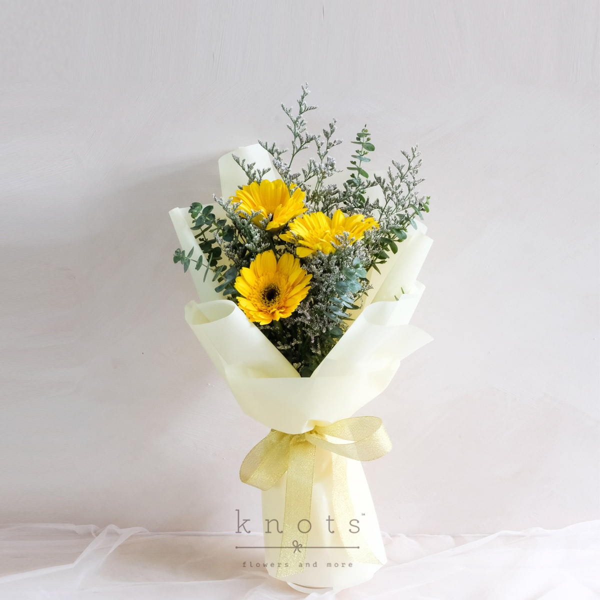 Summer Smiles (Yellow Gerbera Bouquet)