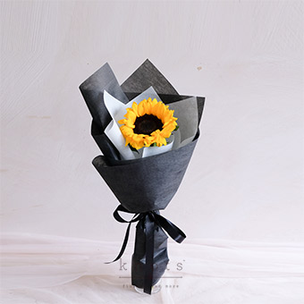 Hello Sunshine (Sunflower Bouquet)
