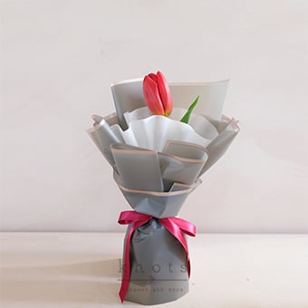 Ria (Red Tulip Bouquet)