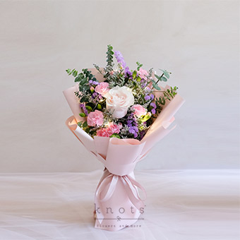 Blushing Meadow (Pink Roses with Fairy Lights)