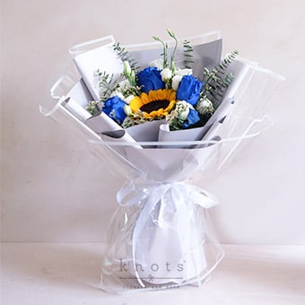 Ocean Sunrise (Blue Rose and Sunflower Bouquet)