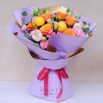 Summer Blush (6 Orange Red Ecuadorian Roses Bouquet)