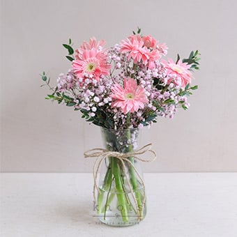 Dreamy Hearts (Pink Gerbera Arrangement)