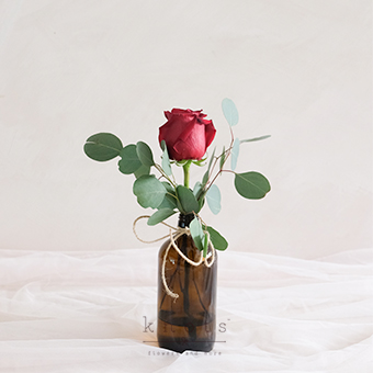 Amber in Love (Rose in Amber Bottle)