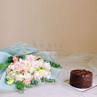 Birthday Wish (Bouquet and Cake)