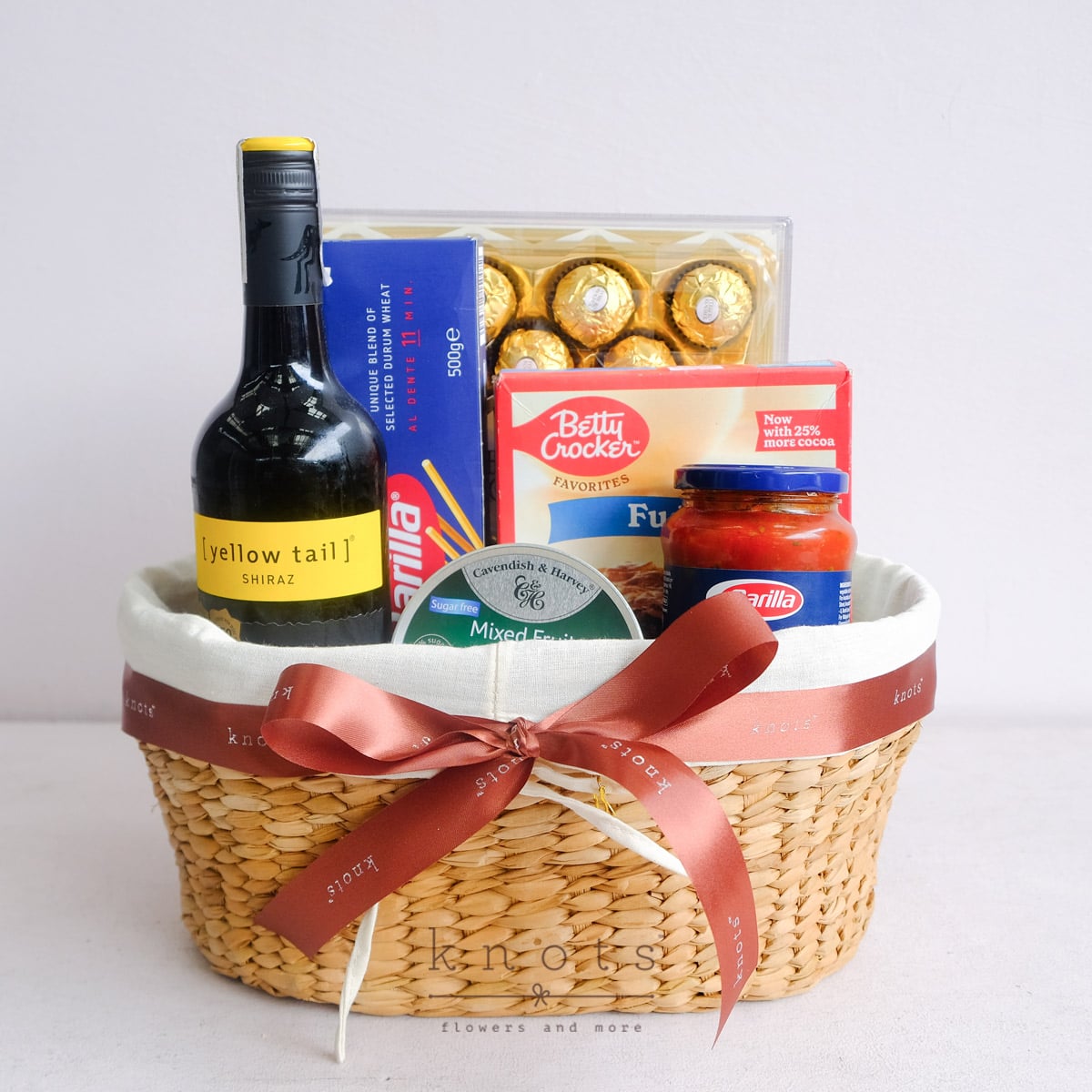 Delightful Munch (Gourmet Hamper)